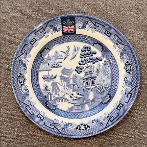 Queen's by Churchill  Blue and White Willow Decorative Plate